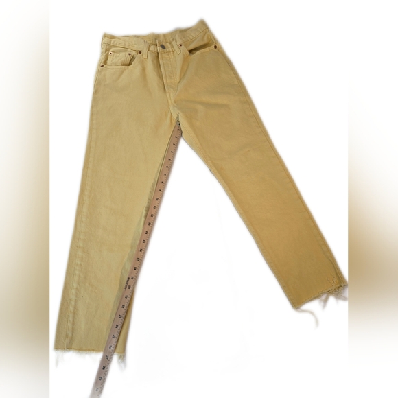 Levis 501s Yellow, White Tag Retro Cropped. In good condition, 29 waist - Picture 11 of 12